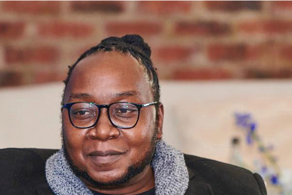 Local philanthropist gives aid to university students