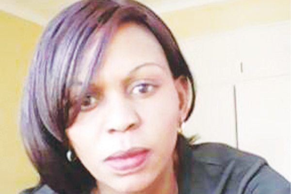 Manhunt for 4 house-robbers 