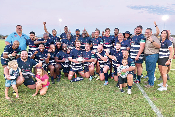 Rhinos klim die punteleer