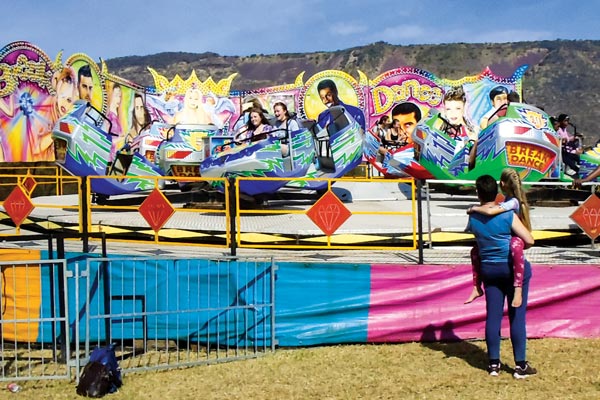 Step outside and enjoy the Thaba Show!