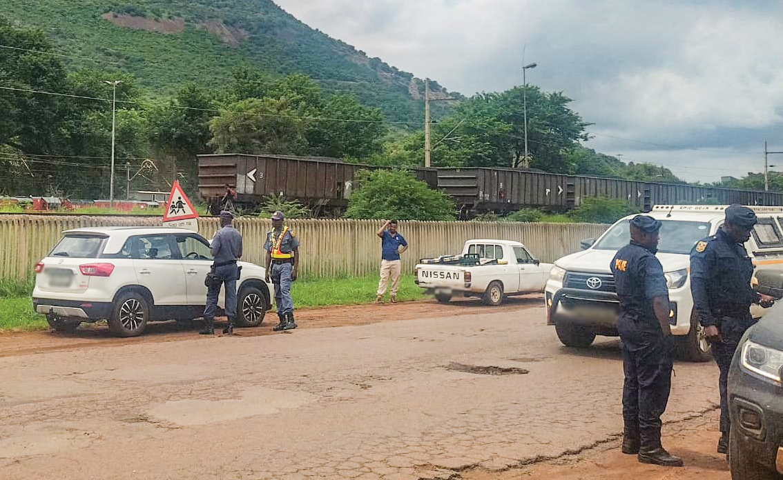 ILLEGAL MINING CRACKDOWN YIELDS ARRESTS IN THABAZIMBI