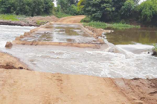 Eilandskuil road closed until further notice